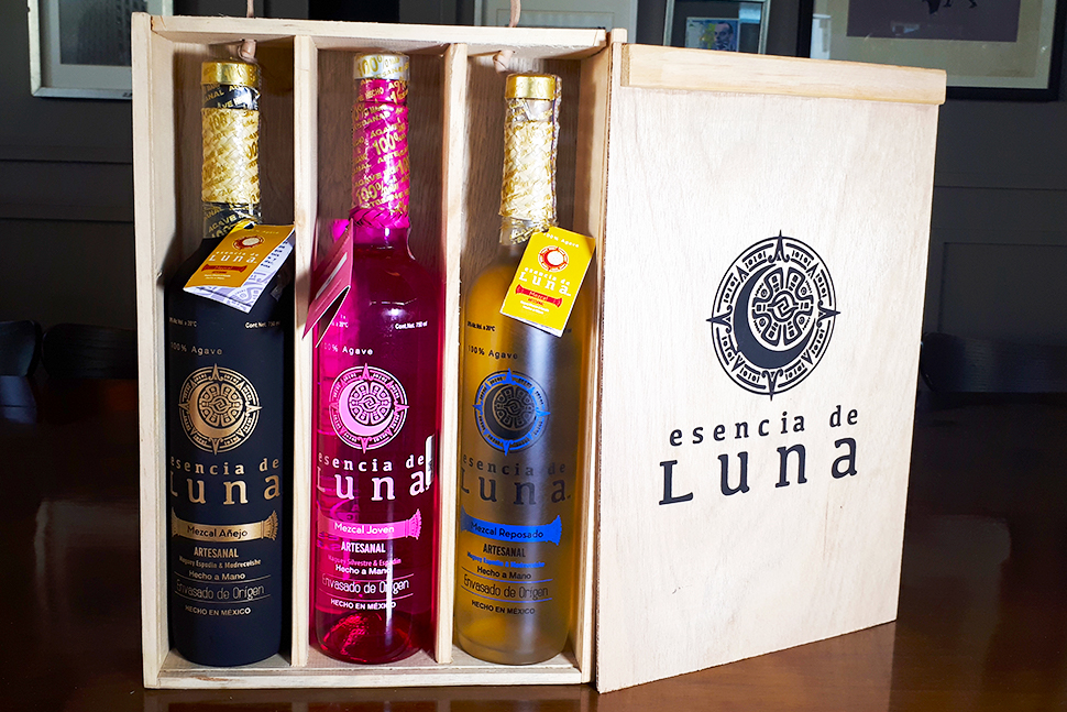 mezcalesenciadeluna